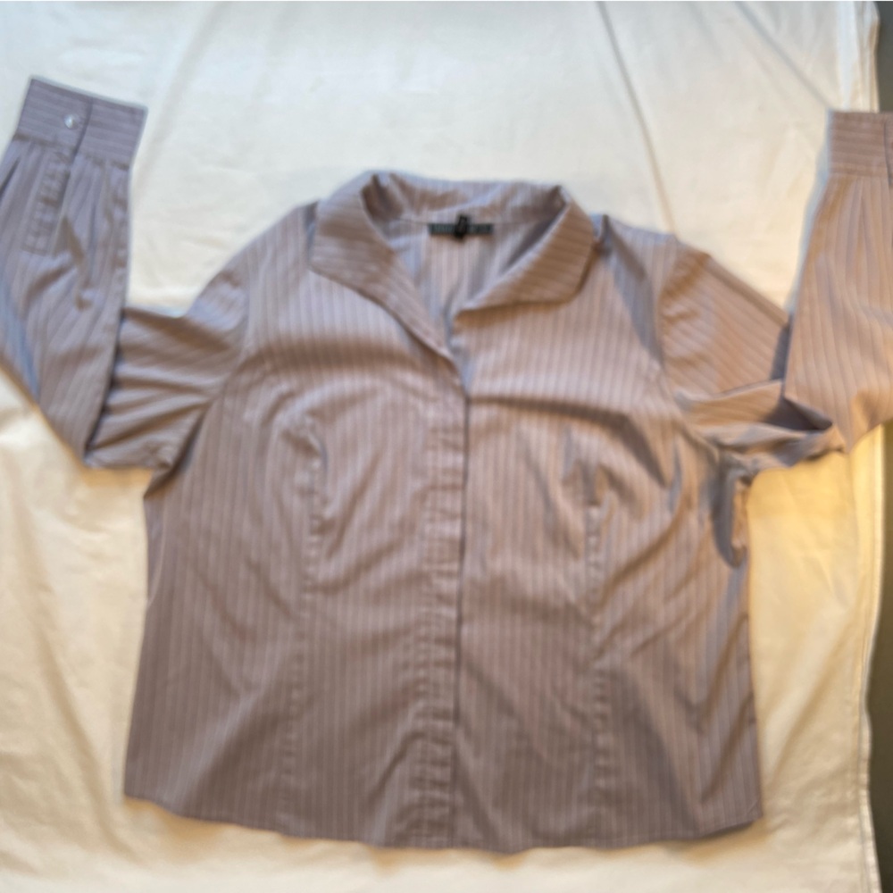 Lafayette 148 NY‎ women’s button down, pin stripe Tonal Purple top size 16 - Picture 9 of 12